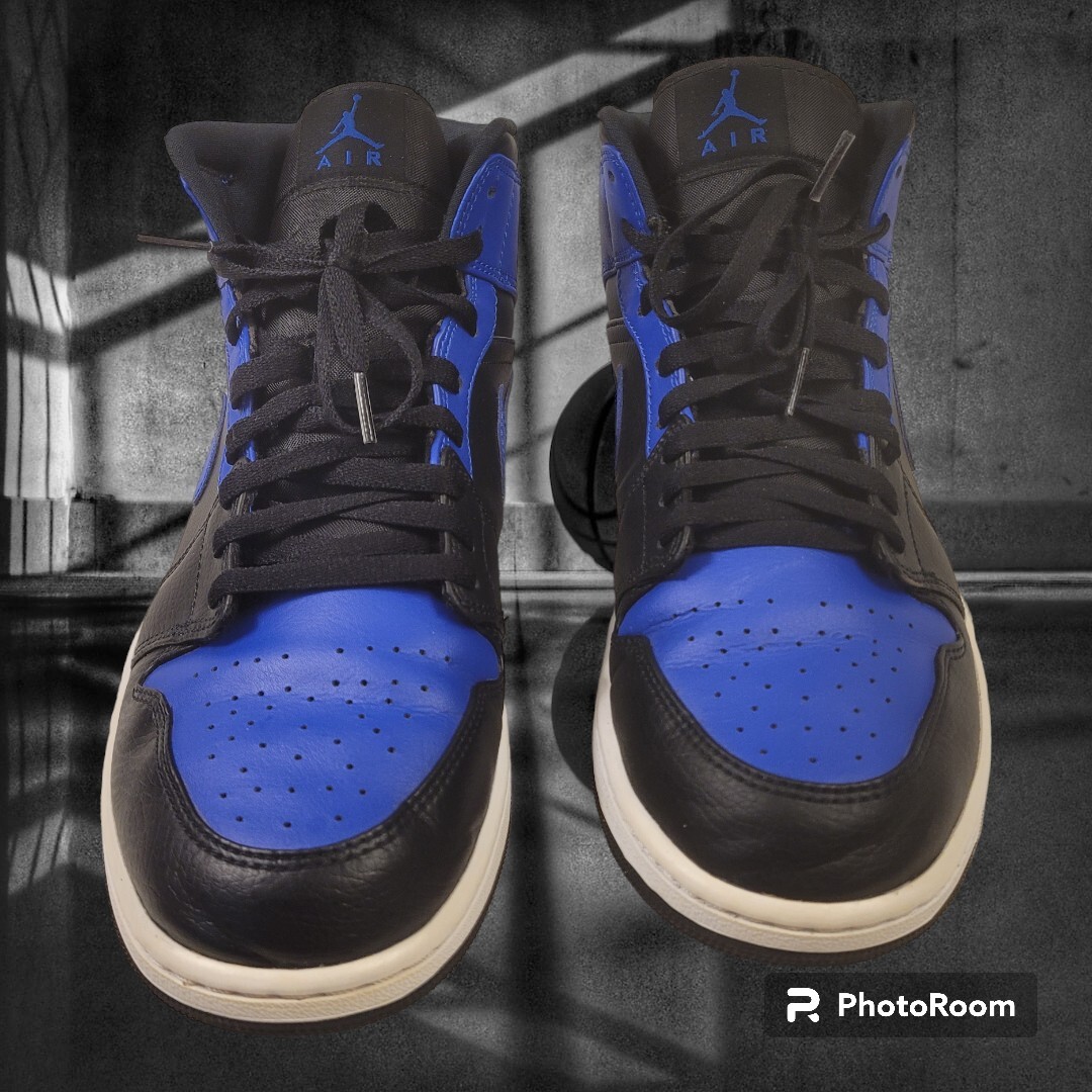 NIKE Air Jordan 1 青/黒 ハイカットシューズ　29㎝ Nike Air Jordan 1 Mid Hyper Royal 2021 Size 12 MENS BLUE BLACK