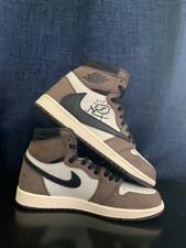 signed travis scott shoes Jordan 1 mocha