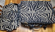 Tuta/borsa da viaggio Gevive by Boyt nera marrone stampa ciniglia nuova senza etichette e borsa a mano 