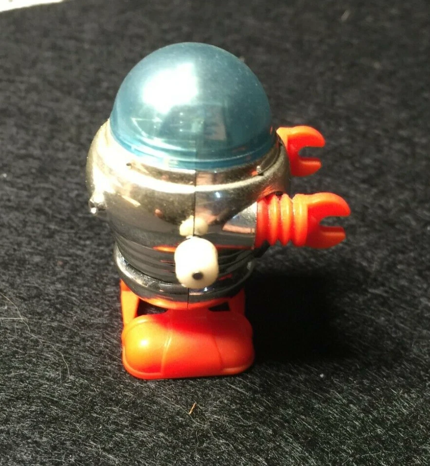 Tomy wind cheap up robot