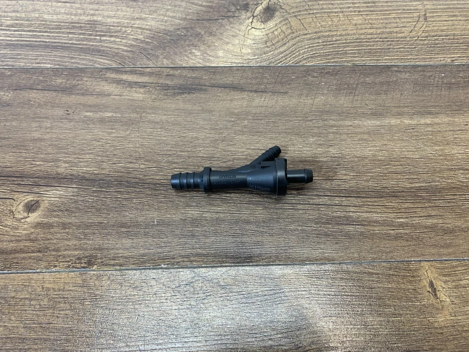 2003-2006 Audi A3 A4 1.8L Engine Suction Pump 058-133-753-D OEM NEW - Image 3 of 4