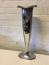 Vtg Antique WD Smith Silver Co. Chicago Silver Plated Vase Chippendale Pattern