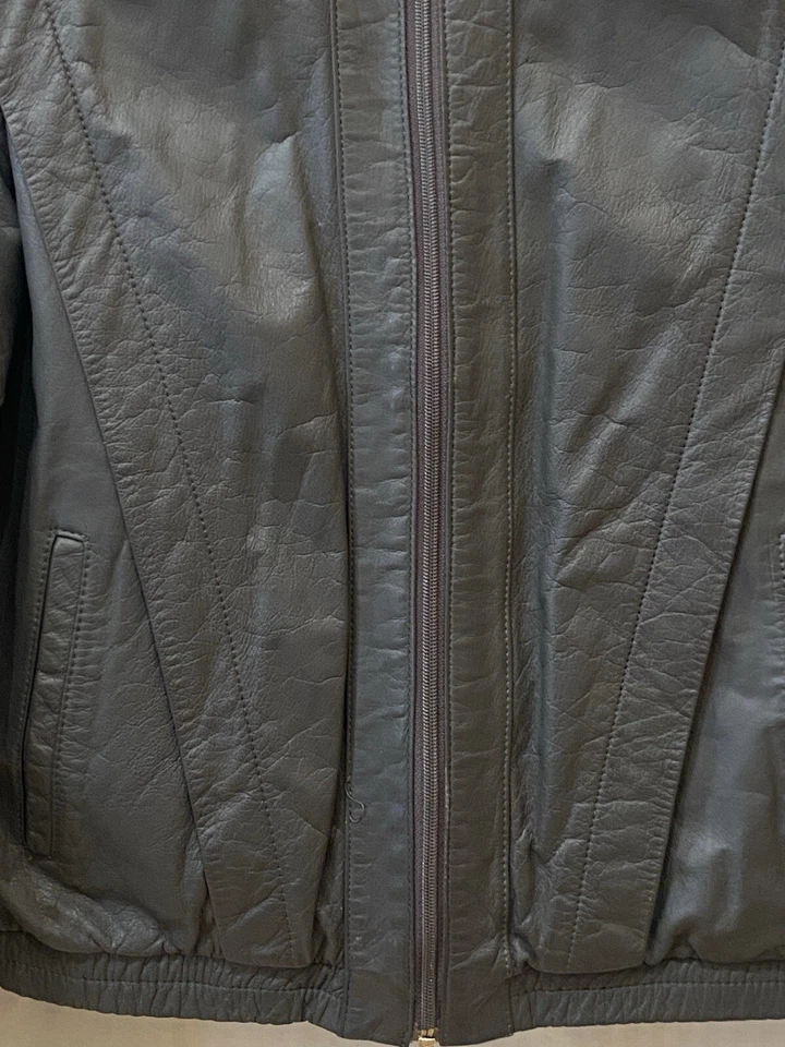 Vintage Bermans women's Leather Moto-Jacket Black Size 14Rg Foto 4 de 4