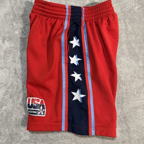 Mitchell & Ness Team USA Shorts Herren Small rot 1996 Swingman Basketball Shorts - Bild 11 von 13