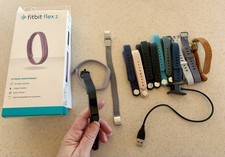 Fitbit Flex 2 Bluetooth Smartwatch Tracker Lavender 2 Charging Cables 11 Bands