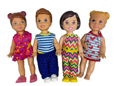 DS LOT D LOT OF 4 DRESSED BARBIE DOLL KELLY CLUB IN CLOTHING DRESS SHOES