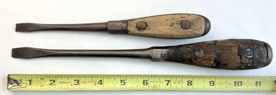 Vintage Perfect Handle Style Screwdrivers Ryan and Unbranded / For Repair