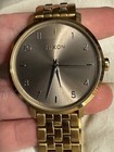 Woman’s Nixon The Arrow Point It Gold Series Stainless Steel Watch — photo 1