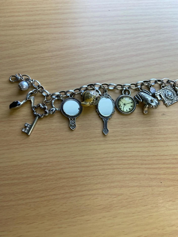 Pulseira Berloque Feminina Tom Prata - Imagem 2 de 4