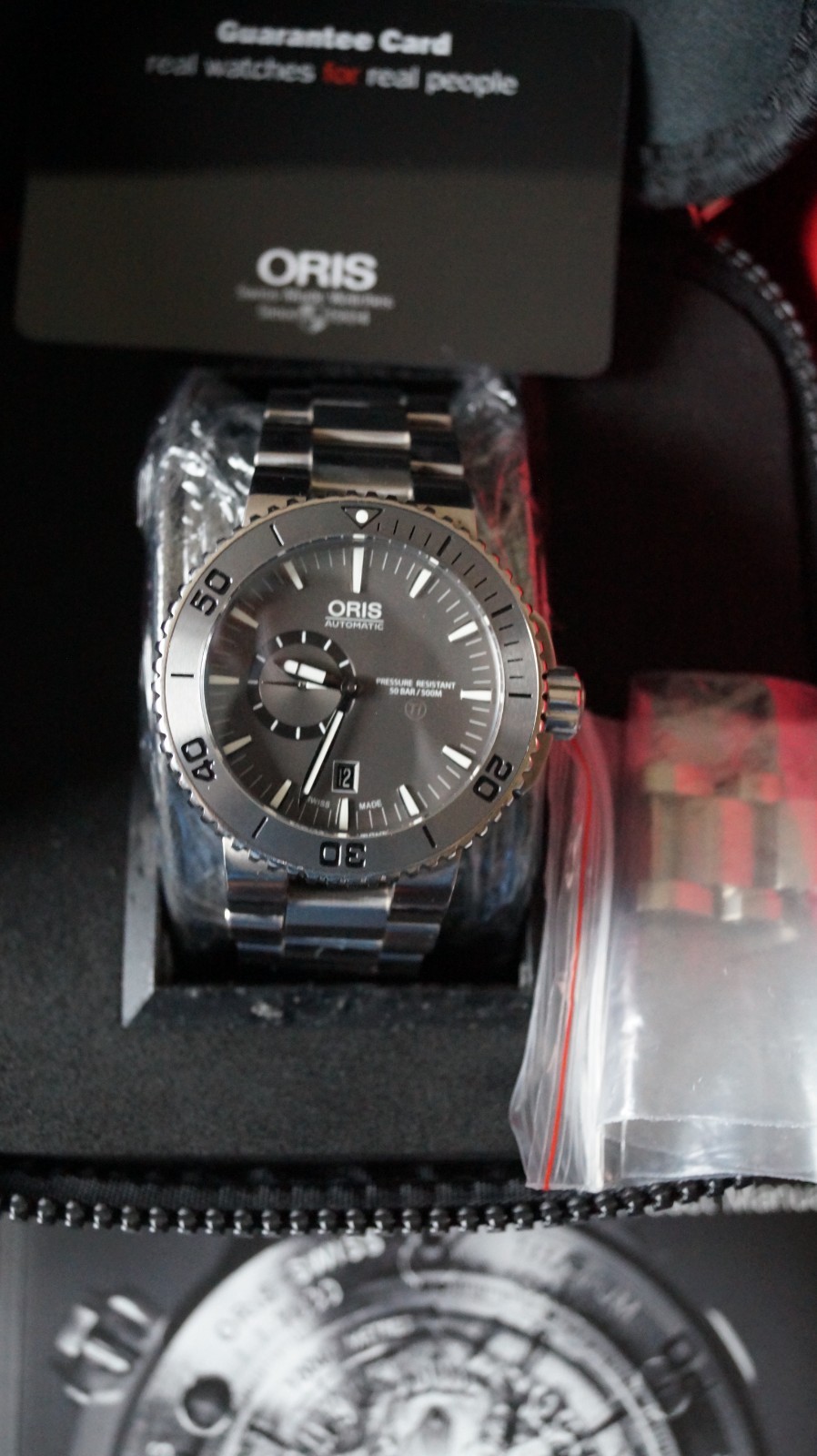 Oris Aquis Small Second Date Titanium Automatic 0… - image 4