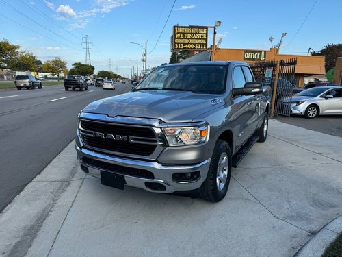 2020 RAM 1500 Big Horn 4x4 4dr Crew Cab 5.6 ft. SB Pickup