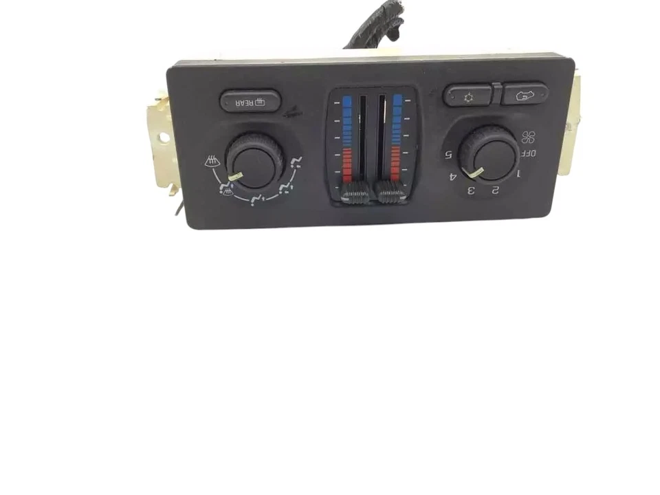 Control de calefacción de aire acondicionado 2003-2009 para Chevrolet Trailblazer, Buick Rainier, GMC Envoy Foto 2 de 4