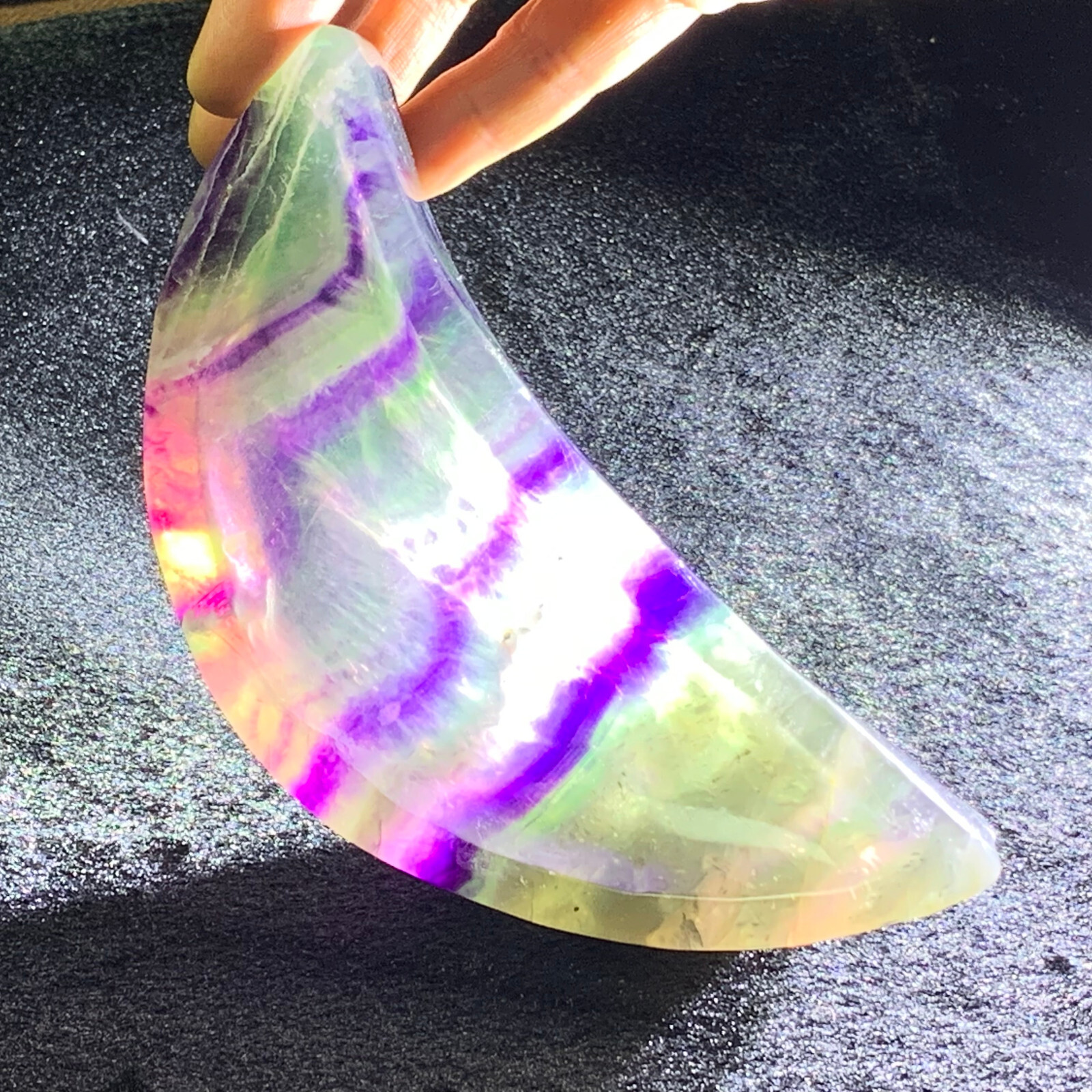 Rainbow fluorite crystal healing hand-carved quartz ashtray 0.94LB