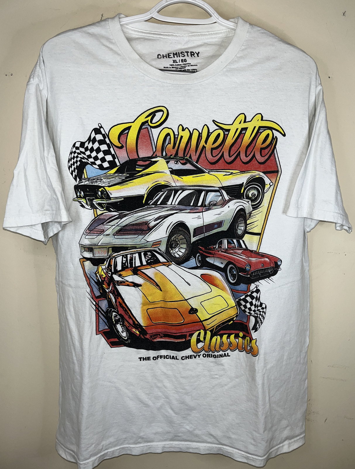Corvette Classics Mens XL T-Shirt Graphic White Retro Style Cars Chevrolet Tee