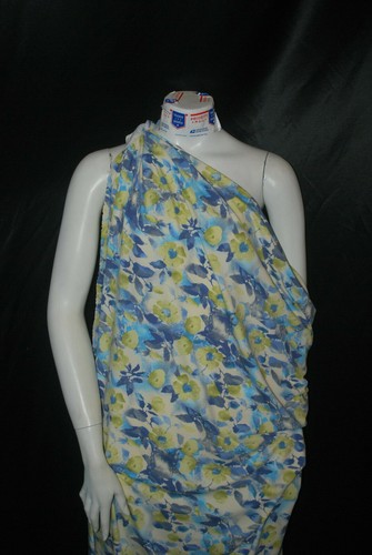 Tela de punto de camiseta de viscosa de spandex 10 oz diseño floral de acuarela hecha en francia - Imagen 5 de 7