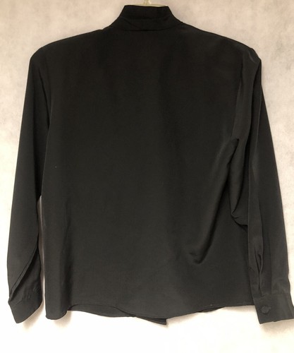 Sk & Company Women’s Polyester Black L/S V-Neck 2 Front Buttons Blouse Size 10 - Picture 2 of 4