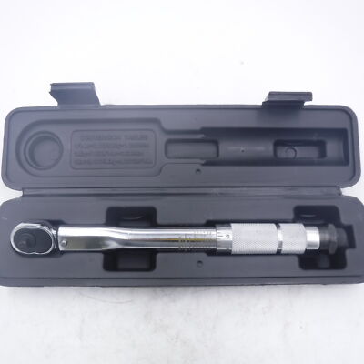 Amazon Basics 1/4'' Drive Click Torque Wrench 35-200 In-Lbs 3.395-22.5 Nm