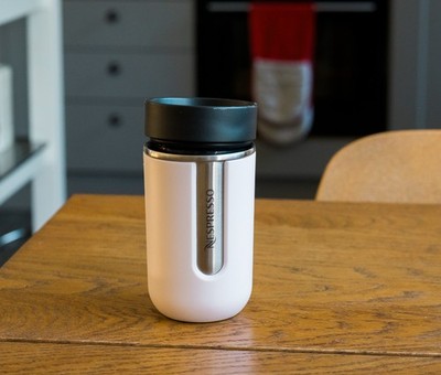 NESPRESSO NOMAD TRAVEL MUG light PINK, Limited Edition 300ml Travel Coffee