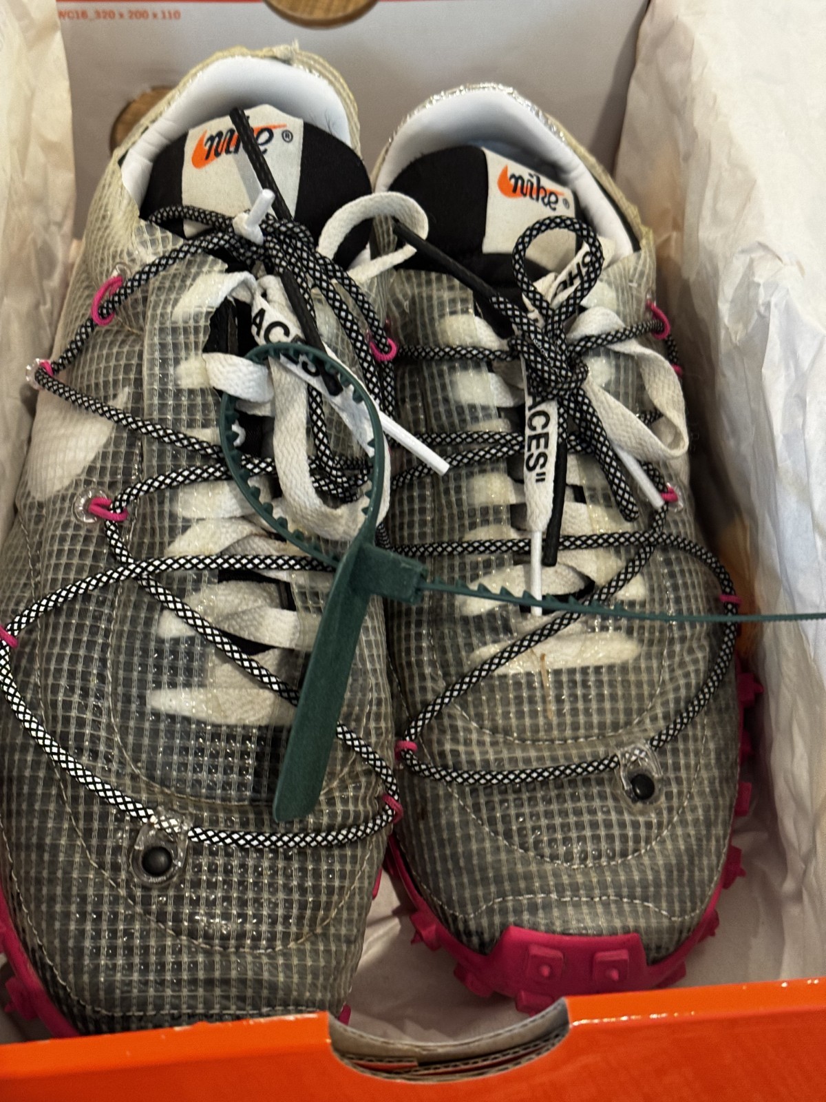 OFF WHITE X NIKE Nike Off White x Waffle Racer fucsia taglia 8