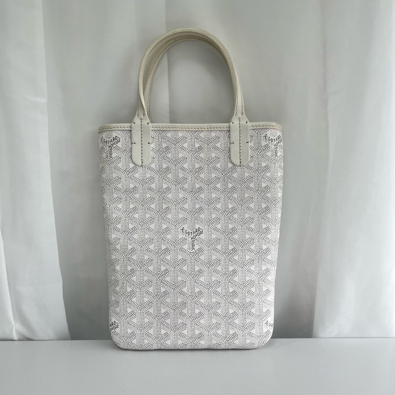 GOYARD