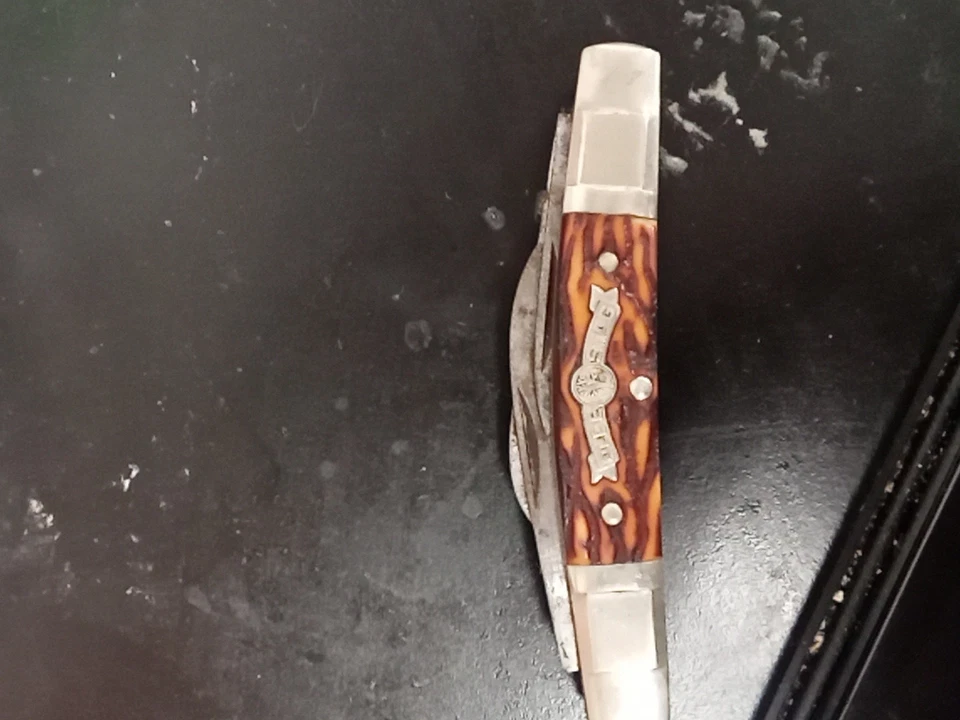 1975 Four Bladed Stockman with Stainless Steel Bolsters by Olde Stag Brand - Image 4 of 4