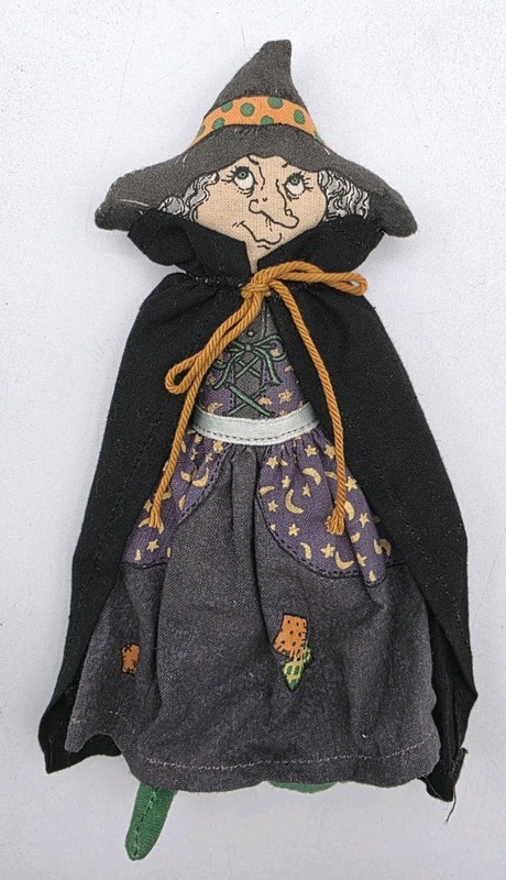 Vintage 1970s Hallmark WINIFRED WITCH Halloween Cloth Doll - 7"