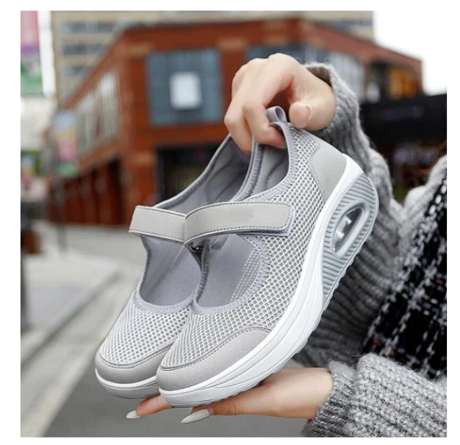 Lightweight walking shoes store with arch support