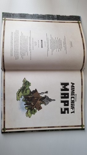 Mojang Minecraft Maps, An Explorer Guide To Minecraft - Picture 3 of 7