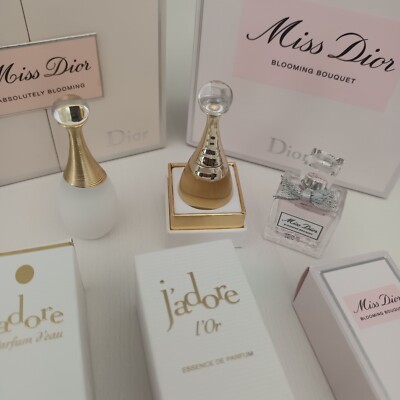 CHRISTIAN DIOR MISS DIOR/ J'ADORE PARFUM MINIATUREN SET