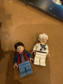 LEGO Ideas: The DeLorean Time Machine (21103) - Missing Parts