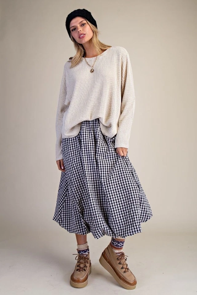 Easel Women's Thermal Waffle Knit Long Sleeve Mineral Washed Top in Natural - Image 4 of 4