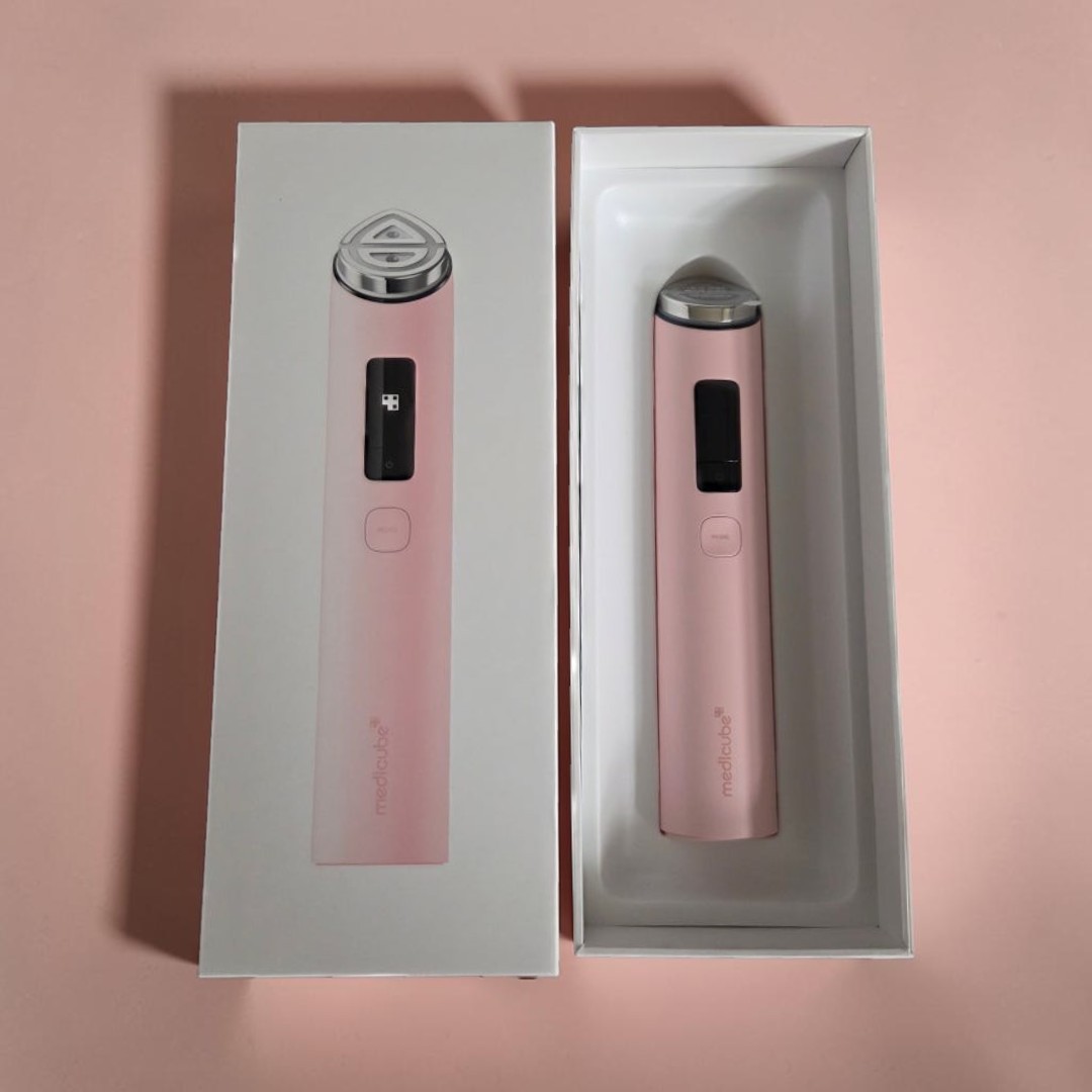 Medicube 2026 New AGE-R Booster Pro x 2 Pink Home Skin Care Device