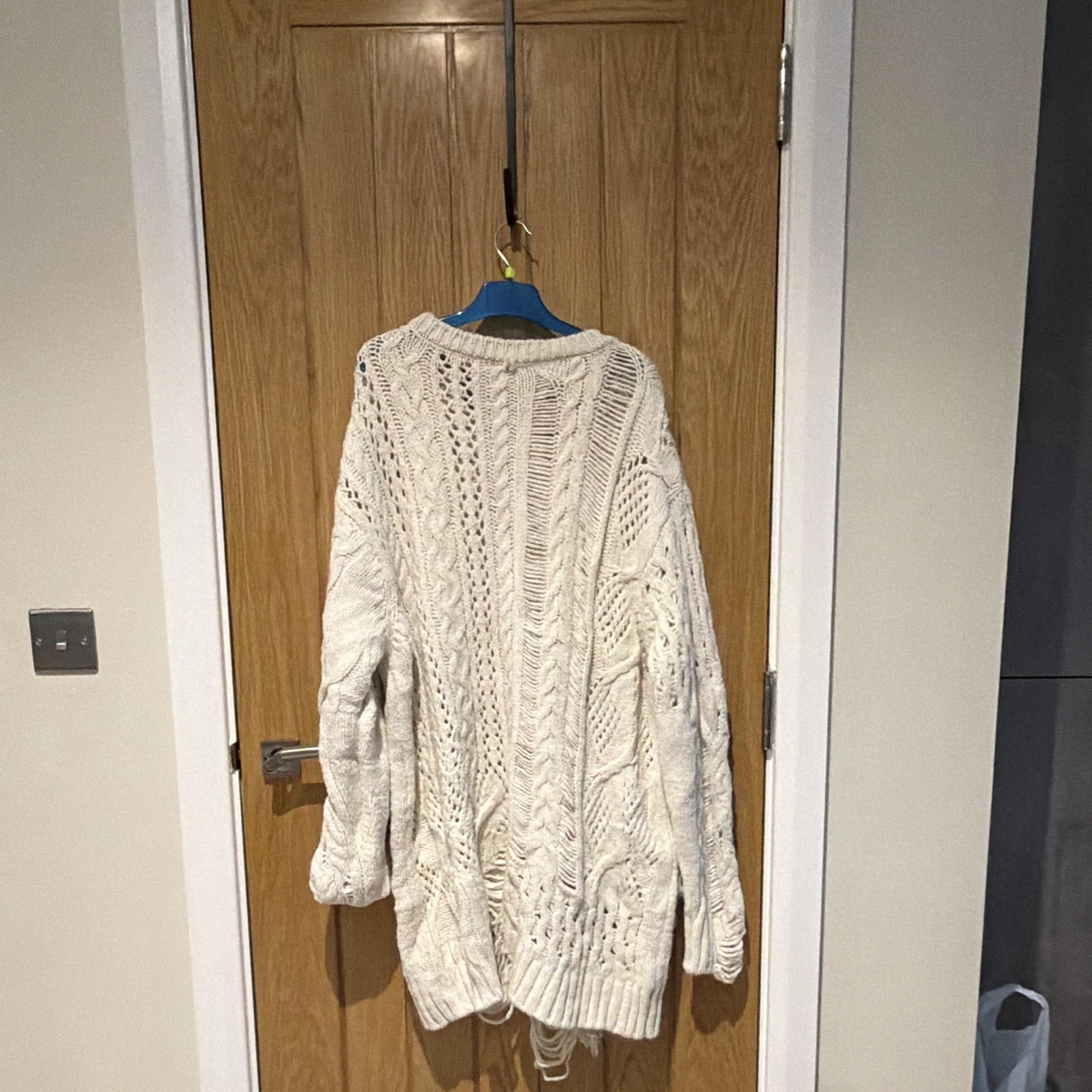 Zara Women’s Cream Cable Knit Oversized Relaxed Fit Jumper Round Neck M