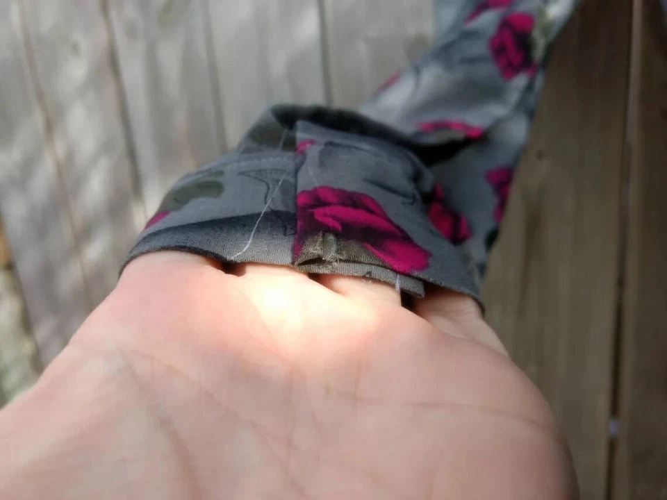 Amish Mennonite Dress Old Colony Girl Women XS 28"B 22"W Gray Pink Purple Rose - Image 4 of 4