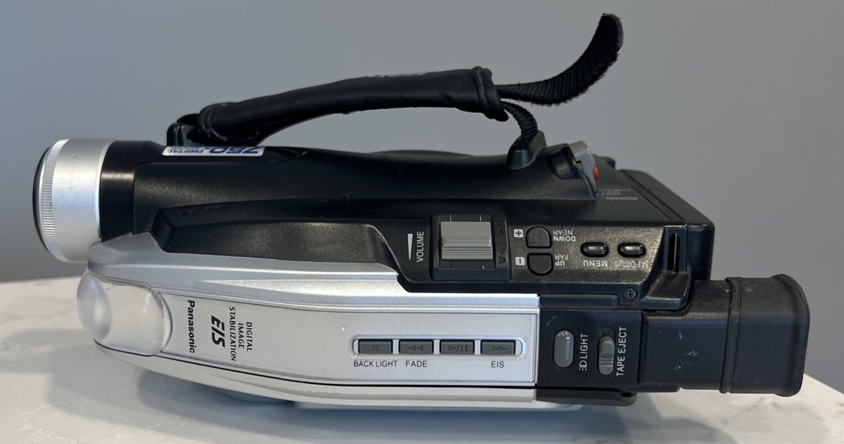 Panasonic PalmCorder PV-L454D VHS-C Video Camera Camcorder - Parts