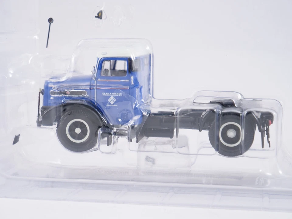 MINICHAMPS Man F8 Tanksattelzug Aral 499 070870 - Image 4 of 4