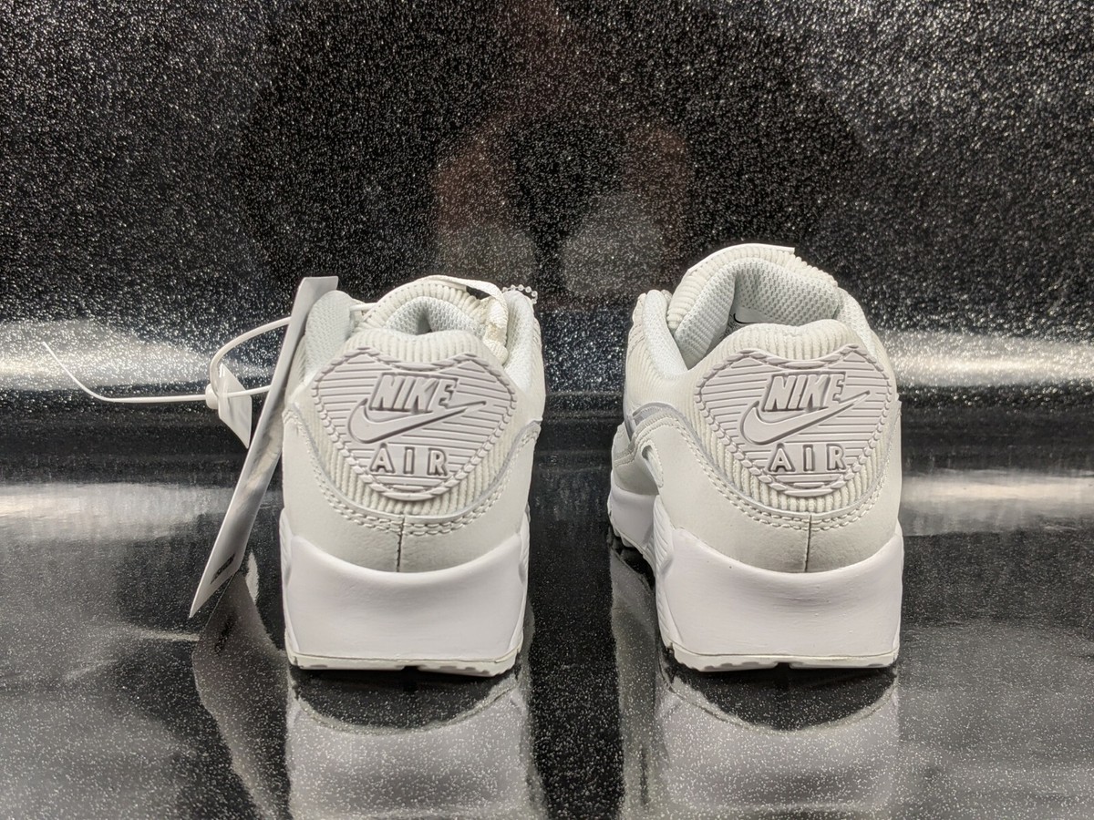 Size 5 - Nike Air Max 90 Swoosh Chain W for sale online | eBay