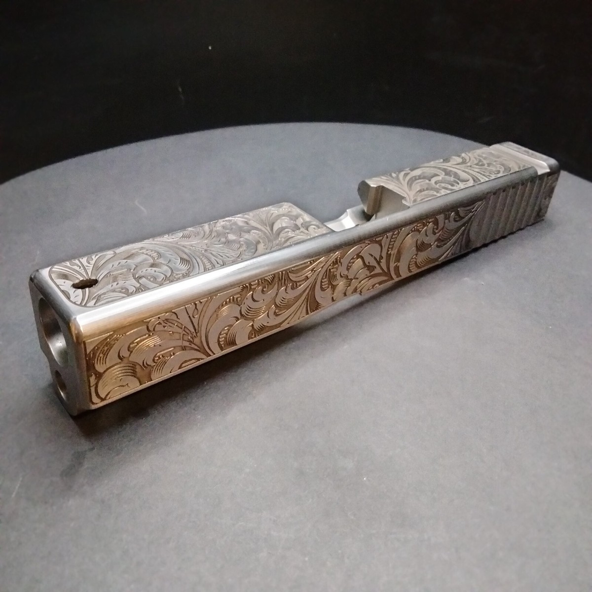 Glock19X アラベスク彫刻 スライド Custom Engraved Hand Polished Glock 19 Slide | eBay