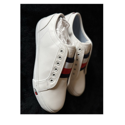 Tommy Hilfiger Linnea White Slip-On Sneakers Comfort US 6.5 Logo Accent Unisex