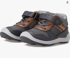 Stride Rite Boys SRT Vincent Grey/ Brown Boot Size 9.5 Wide