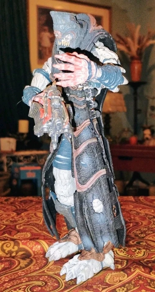 Figura de acción Gears Of War 2 Kantus NECA Player Select juguete con arma 7,5" (B Foto 2 de 4