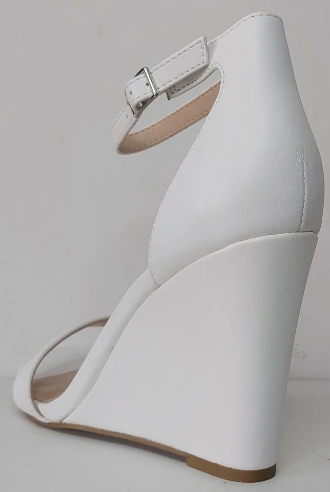 ¡¡NUEVO!! Sandalias de cuña Madden Girl Willoow blancas 3,5" tacón talla 9,5 M EE. UU. 39,5 M EUR Foto 2 de 3