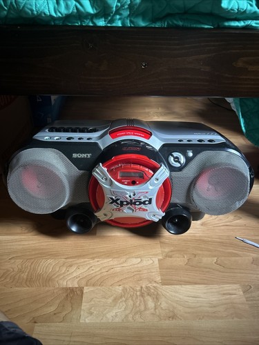 Sony CFD-G50 CD/Radio/Cassette Boombox