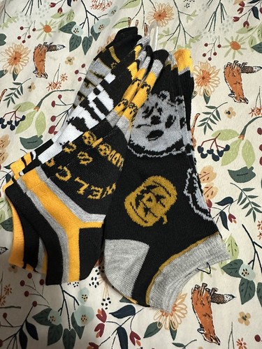 Halloween Michael Myers Horror 5 Pairs Women’s Ankle Socks Shoe Size 5-8 NWT - Picture 4 of 6
