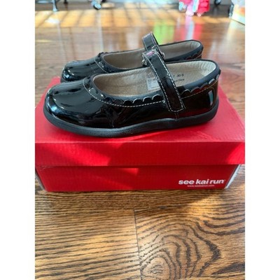 38. See Kai Run Jane II Black Patent Scalloped Mary Jane Shoes Kids Size 13
