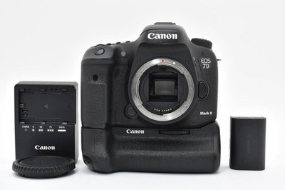 Canon EOS 7D Mark II Body + BG-E16 BattGrip #1474E