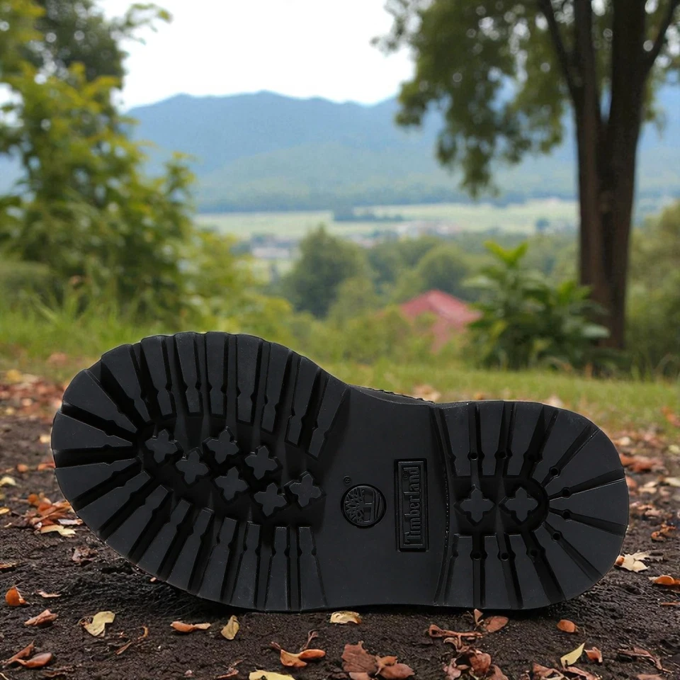 [TB012807001] BOTA PREMIUM TIMBERLAND 6 PULGADAS PARA NIÑOS PEQUEÑOS 'TRIPLE NEGRA' Foto 2 de 4