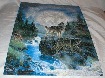 WOLF PUZZLE GLOW IN DARK 13'' X 19'' COMPLETED GLUED READY FOR FRAMING SOLD AS IS