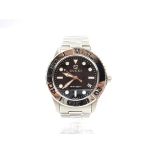 Montre bracelet à quartz fissurée Gucci Diver 126,2 Ya126277 Up3815