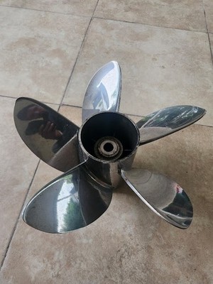 Mercury Max 5 15.25 x 22.5 Propeller Left Hand Counter Rotating